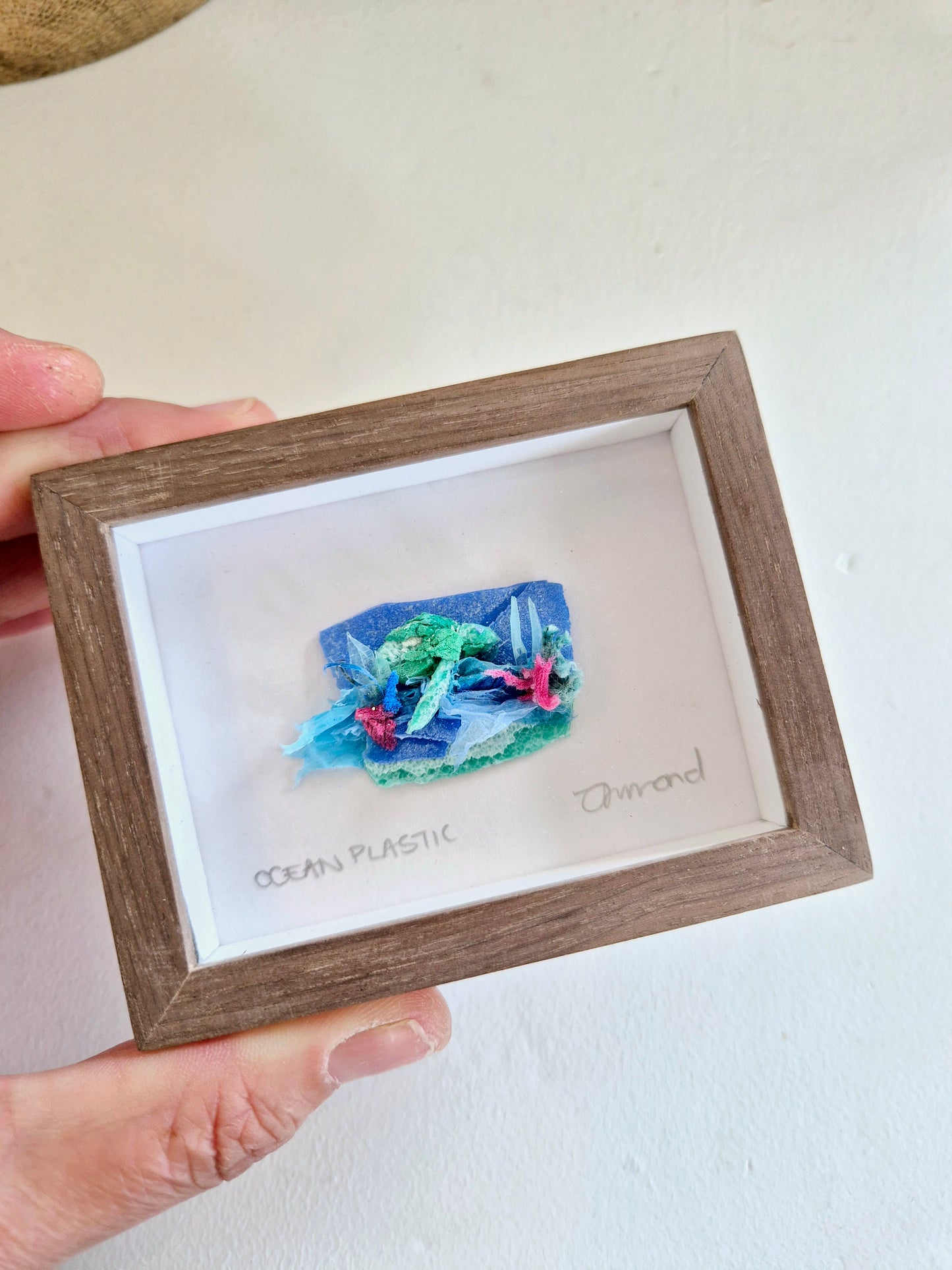 Ocean Fragment No.018 - Turtle - Framed wall art