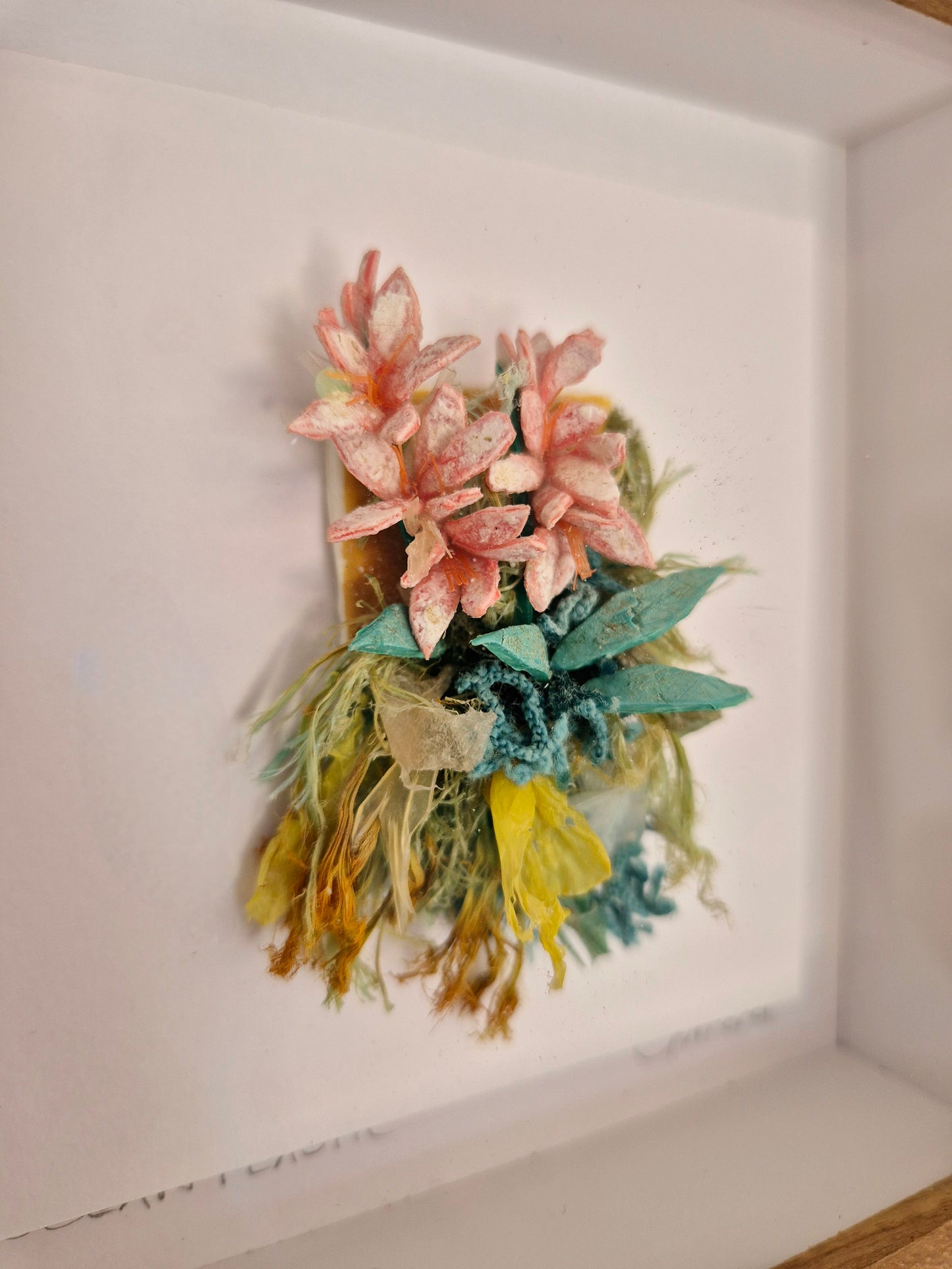 Small Curiosity - Flowers - Framed Wall Art