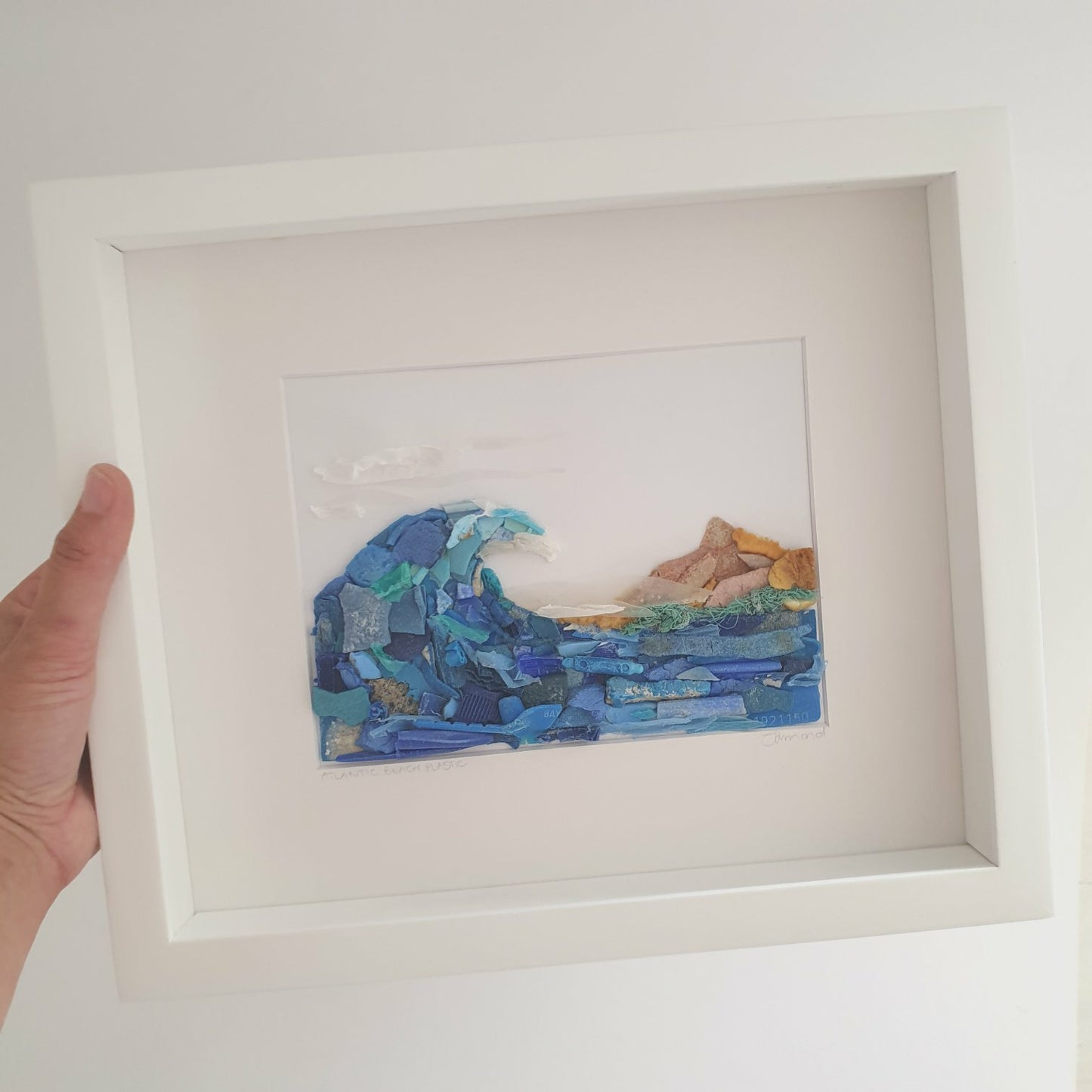 Wave & Lions head
