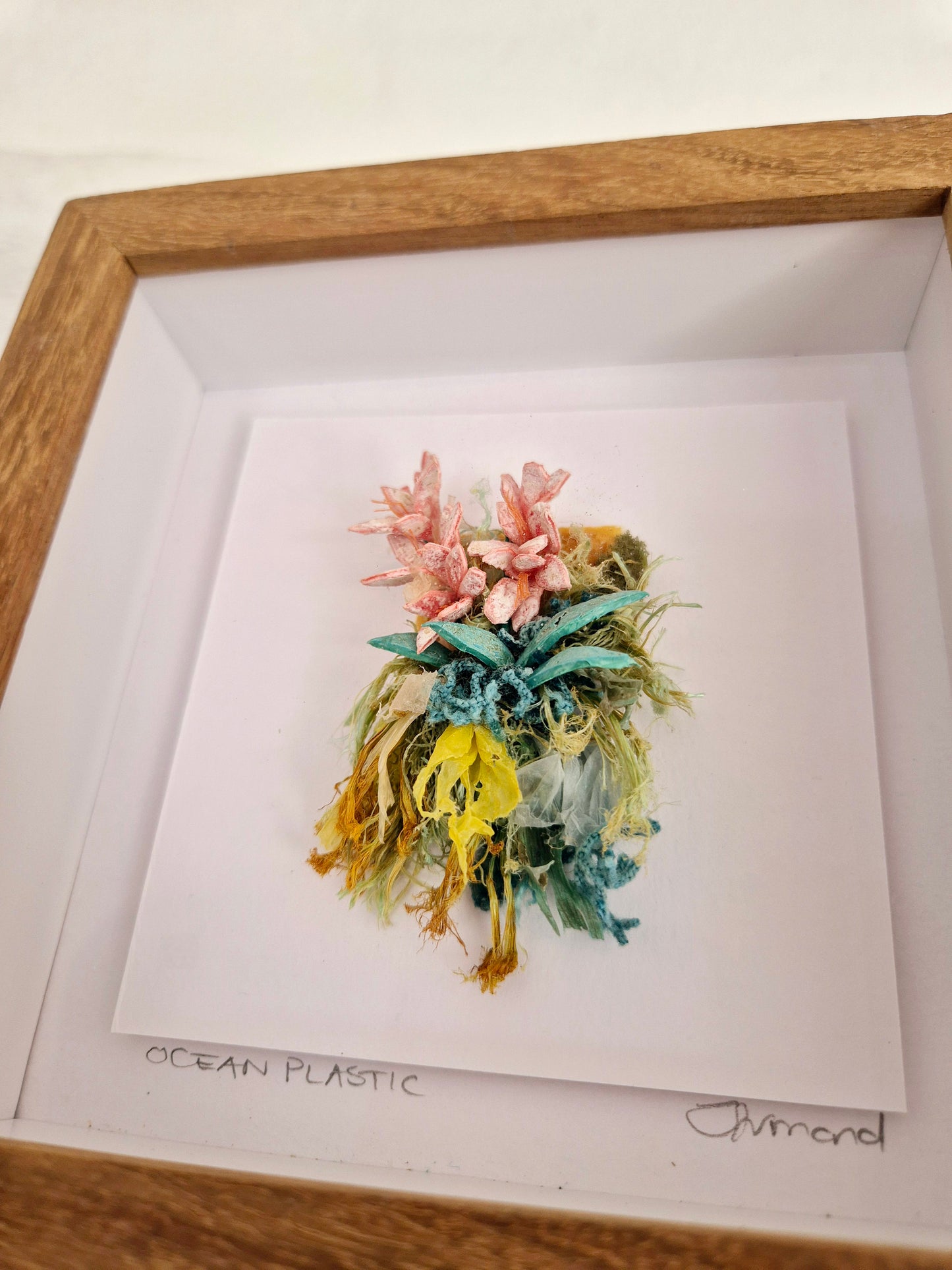 Small Curiosity - Flowers - Framed Wall Art
