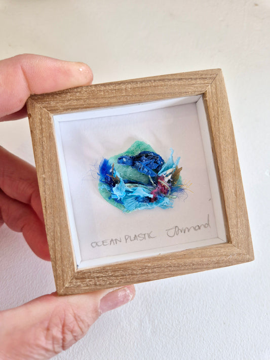 Ocean Fragment No.019 - Turtle Framed Wall Art