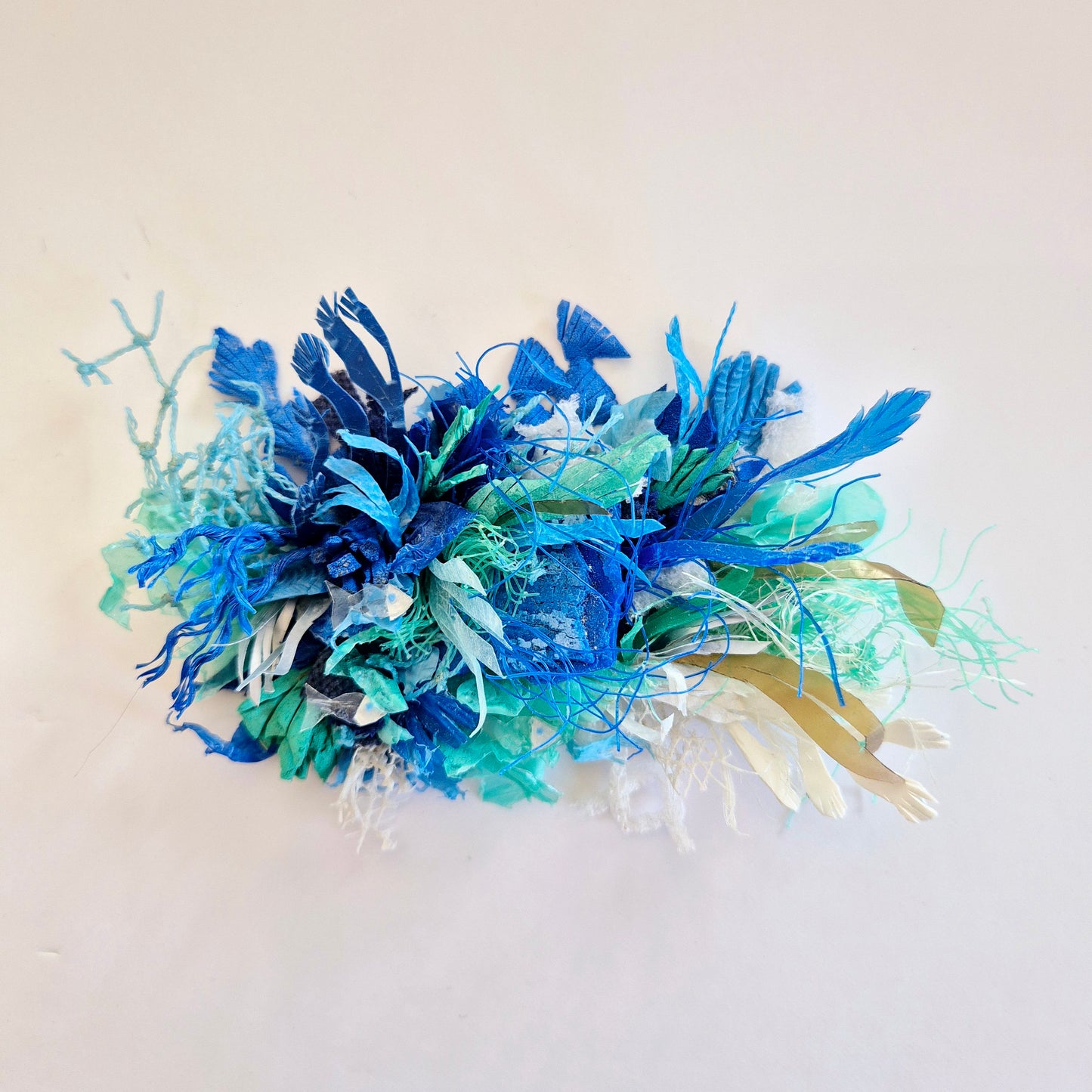 Small curiosity- Ocean Blue